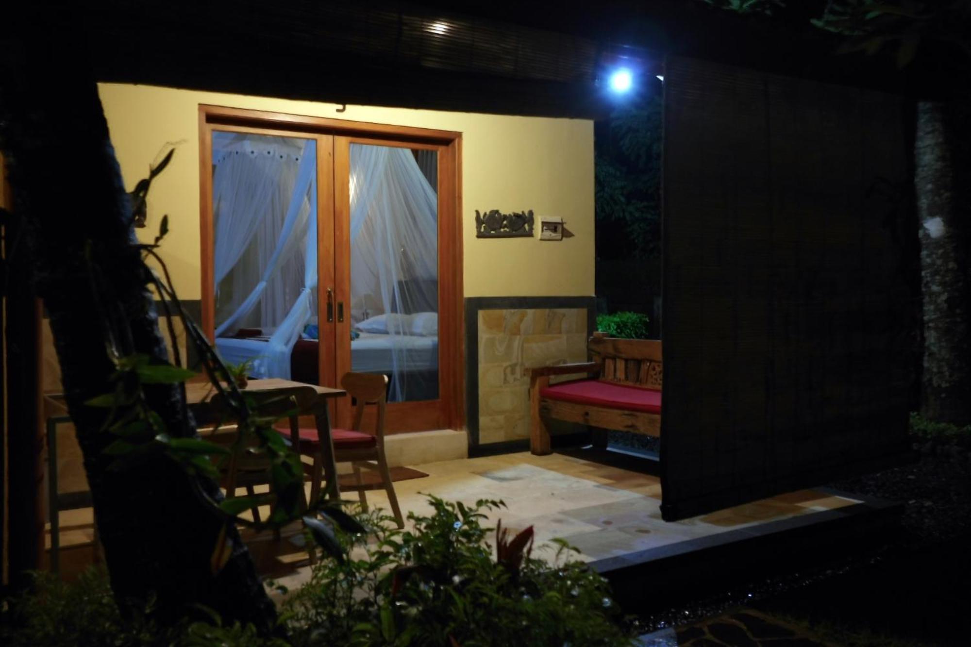 Alam Mimpi Bali Hotel เตจากูลา ภายนอก รูปภาพ