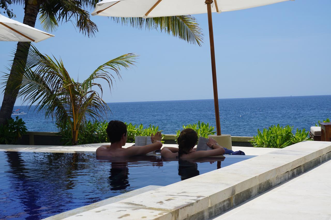 Alam Mimpi Bali Hotel เตจากูลา ภายนอก รูปภาพ